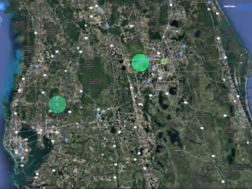 How can geosocial data explain performance differences between two stores?